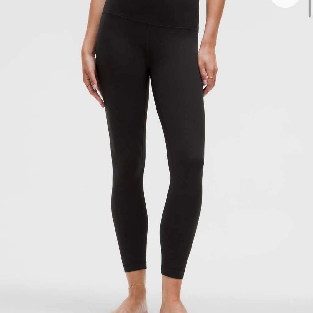 Lululemon align Black High-Waisted Leggings 28”